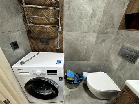 квартира за адресою Макогона вул., 23