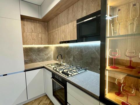 квартира за адресою Макогона вул., 23