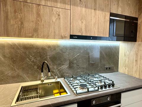 квартира за адресою Макогона вул., 23