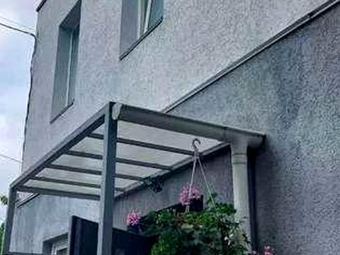 будинок за адресою Садова