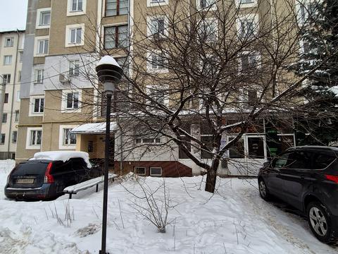 коммерческая по адресу Гната Хоткевича ул., 5