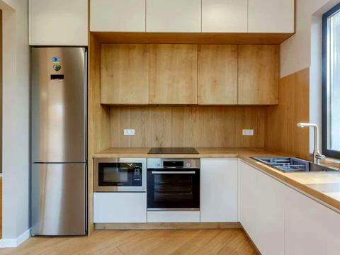 будинок за адресою Сонячна вул.