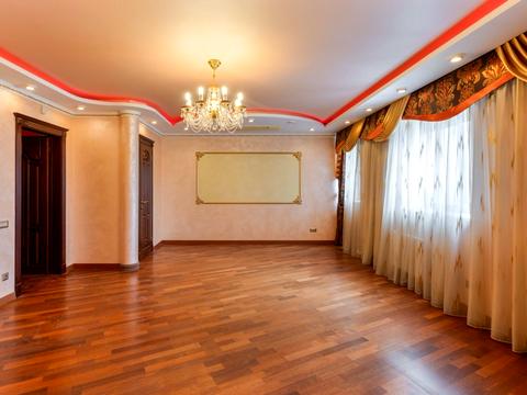 квартира по адресу Юлии Здановской ул. (Ломоносова), 52/3