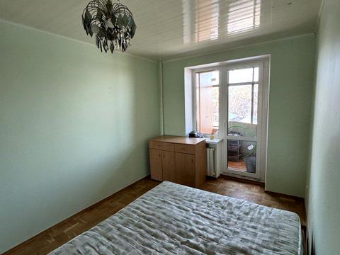 квартира за адресою Олександра Кониського вул. (Володарського), 13