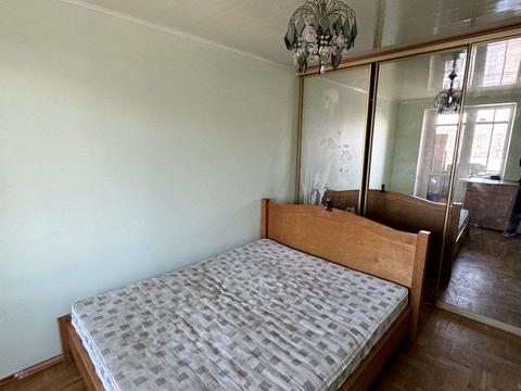 квартира за адресою Олександра Кониського вул. (Володарського), 13