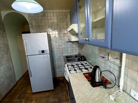 квартира за адресою Олександра Кониського вул. (Володарського), 13