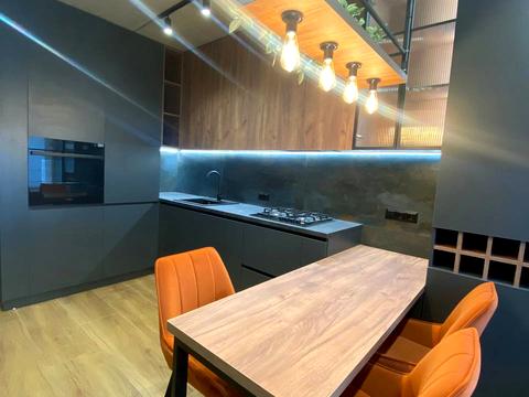 квартира за адресою Степана Бандери вул., (Будинок 4)