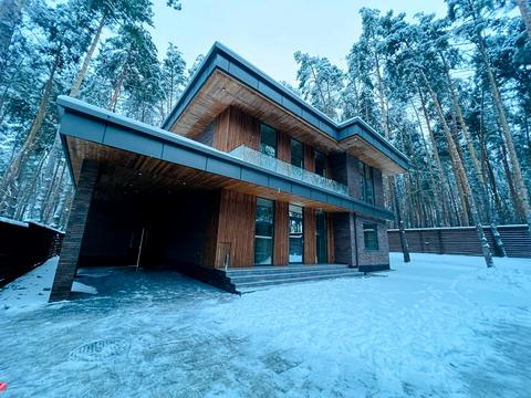 дом по адресу Александра Саенко ул.