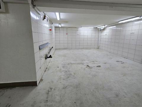 комерційна за адресою Львів, Щирецька вул., 60