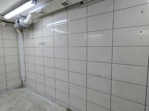 комерційна за адресою Львів, Щирецька вул., 60