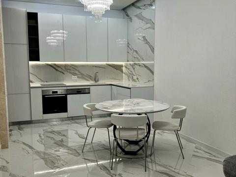 квартира по адресу Французский бульв., 2