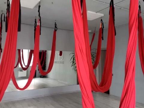 комерційна за адресою Люстдорфська дорога вул., 55е