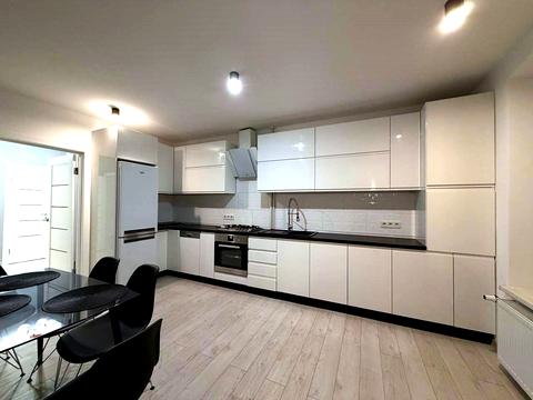 квартира за адресою Слобідська вул., 8