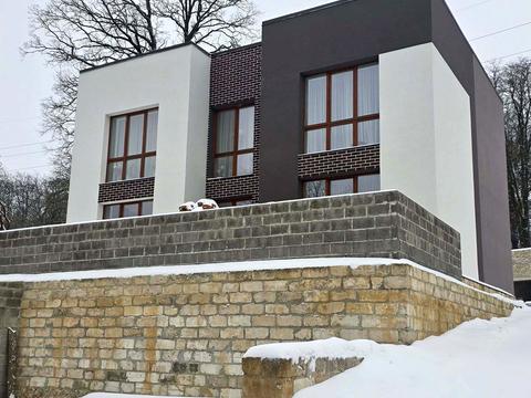 будинок за адресою Лісова вул., 46