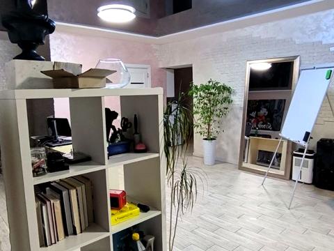 комерційна за адресою Виговського вул. (Суворова), 1-Ю