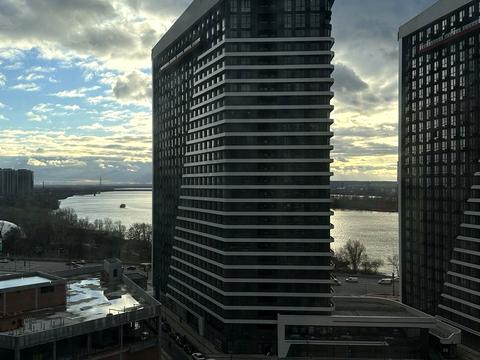 квартира за адресою Причальна вул., 12