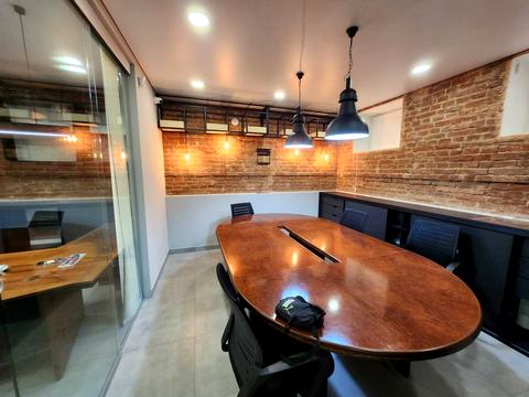 комерційна за адресою Львів, Василя Стефаника вул., 11