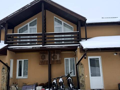 будинок за адресою Володимира Великого