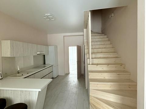 будинок за адресою Володимира Великого