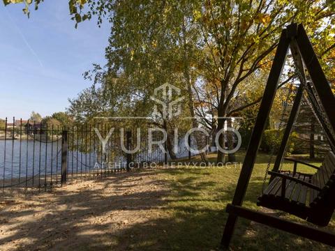 будинок за адресою с. Козин, Золотоворітська вул.