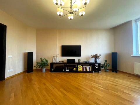 квартира за адресою Михайла Максимовича вул. (Онуфрія Трутенка), 3-Г