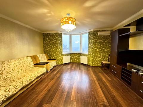 квартира за адресою Княжий Затон вул., 9