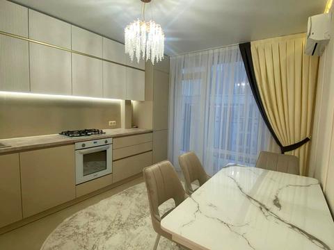 квартира за адресою Юліана Пелеша вул., 3