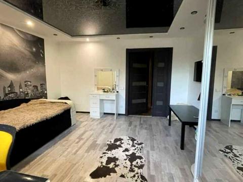 квартира по адресу Решетиловская ул. (Маршала Бирюзова), 80