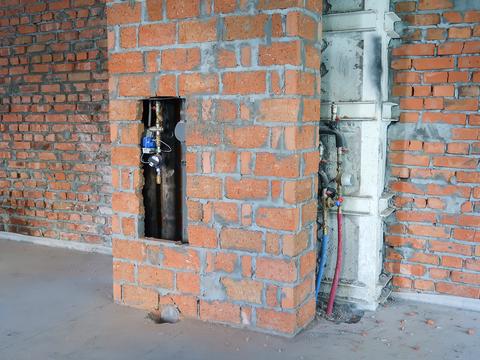 комерційна за адресою Левка Лук'яненка вул. (Маршала Тимошенка), 21/2