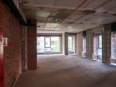 комерційна за адресою Левка Лук'яненка вул. (Маршала Тимошенка), 21/2