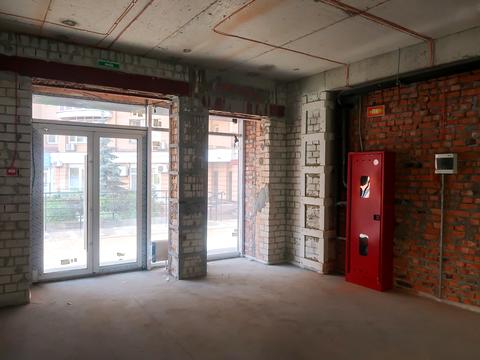 комерційна за адресою Левка Лук'яненка вул. (Маршала Тимошенка), 21/2