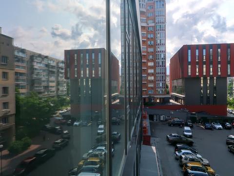 комерційна за адресою Левка Лук'яненка вул. (Маршала Тимошенка), 21к14