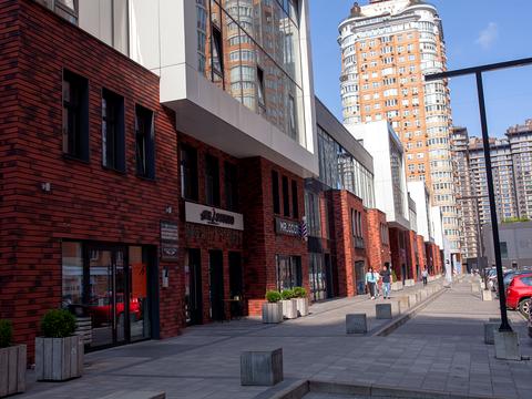 комерційна за адресою Левка Лук'яненка вул. (Маршала Тимошенка), 21к14