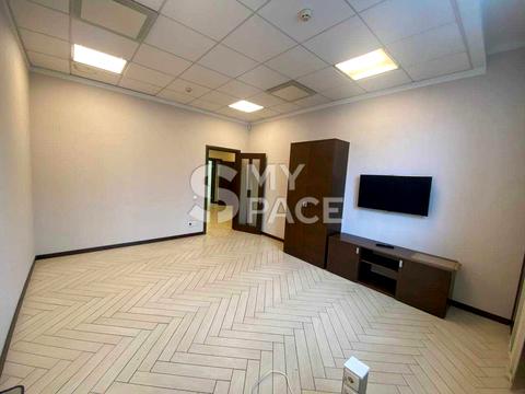 комерційна за адресою Шота Руставелі вул., 44