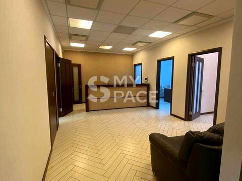 комерційна за адресою Шота Руставелі вул., 44