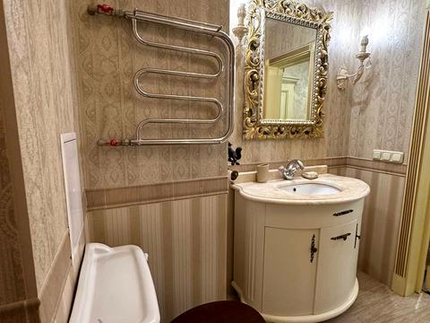 квартира за адресою Дніпровська набережна вул., 19-В