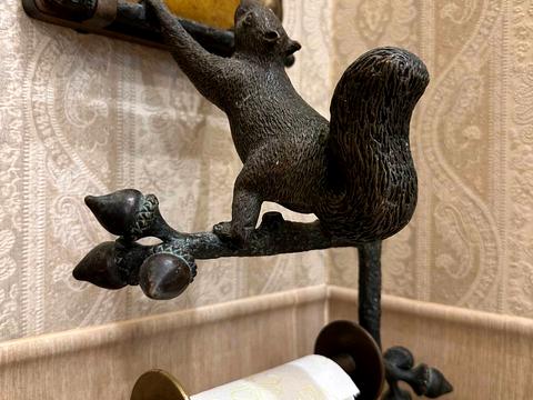 квартира за адресою Дніпровська набережна вул., 19-В