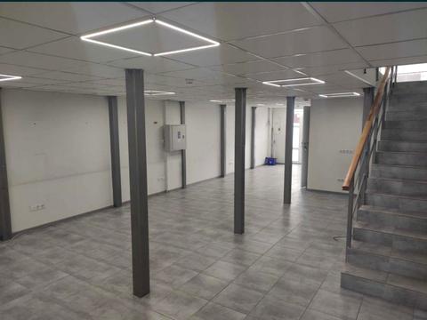 коммерческая по адресу Степана Бандеры просп. (Московський), 8