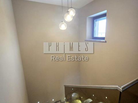 будинок за адресою Анни Ярославни вул.