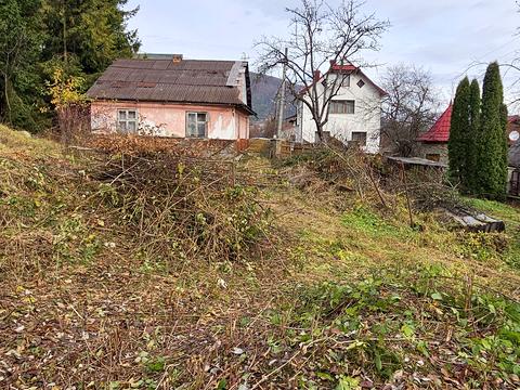 участок по адресу Василя Стуса