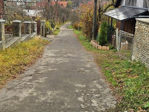 участок по адресу Василя Стуса