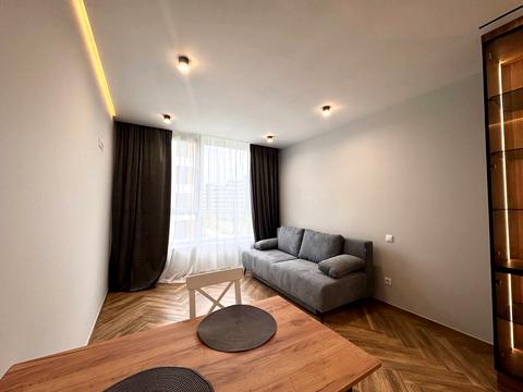 квартира за адресою Героїв Майдану вул., (Будинок 6)