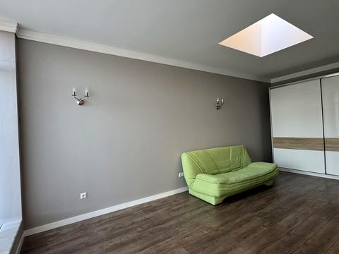 квартира за адресою Регенераторна вул., 4 к4