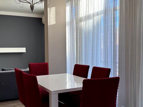 квартира за адресою Регенераторна вул., 4 к4