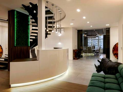 коммерческая по адресу Андрея Верхогляда ул. (Михайла Драгомирова), 1-20А