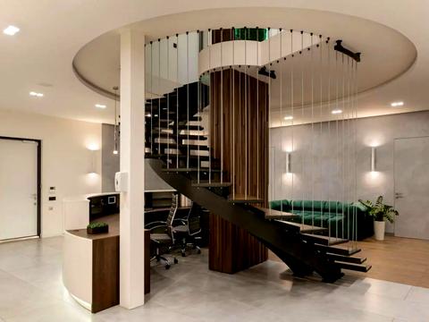 коммерческая по адресу Андрея Верхогляда ул. (Михайла Драгомирова), 1-20А