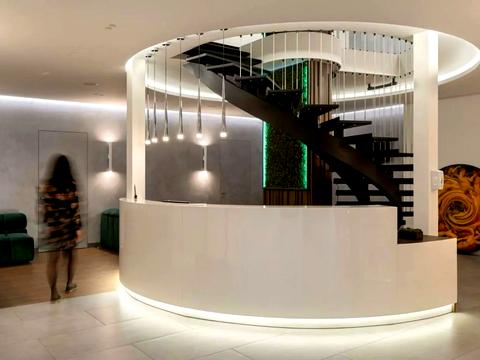 коммерческая по адресу Андрея Верхогляда ул. (Михайла Драгомирова), 1-20А