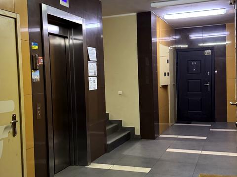 квартира за адресою Регенераторна вул., 4 к4