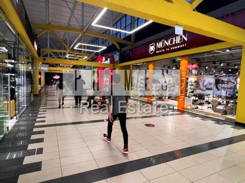 комерційна за адресою Вадима Гетьмана вул., 6