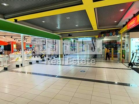 комерційна за адресою Вадима Гетьмана вул., 6